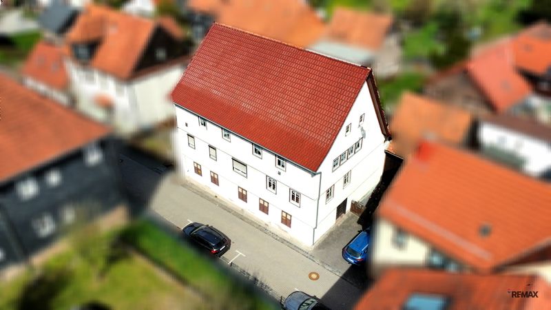 Historisches Mehrfamilienhaus- und Gewerbeobjekt mit großem Grundstück & Entwicklungspotenzial